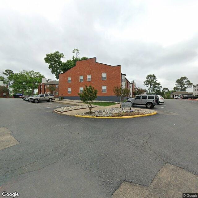 Photo of CANTRELL HEIGHTS at 6900 CANTRELL RD LITTLE ROCK, AR 72207