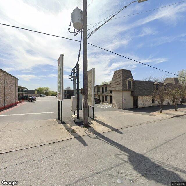 Photo of PARQUE DE ORO APTS at 3019 FREDERICKSBURG RD SAN ANTONIO, TX 78201