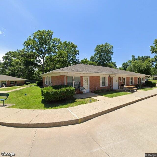 Photo of IRONTON ESTATES. Affordable housing located at 640 HAMMOND ST IRONTON, MO 63650