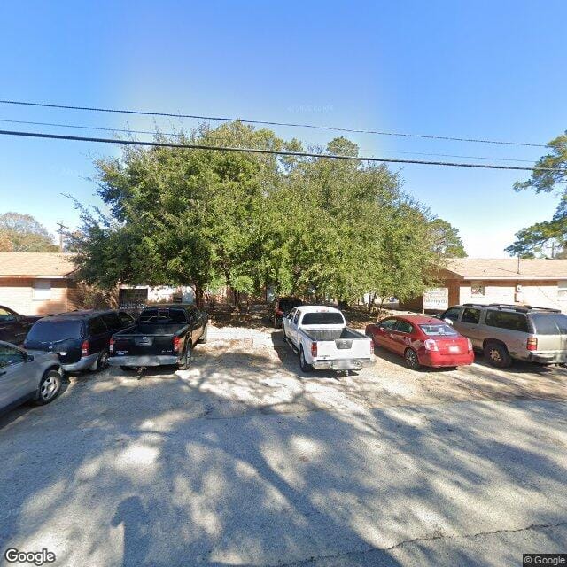 Photo of 925 Dr Martin Luther King Jr Pl S. Affordable housing located at 925 Dr Martin Luther King Jr Pl S Conroe, TX 77301