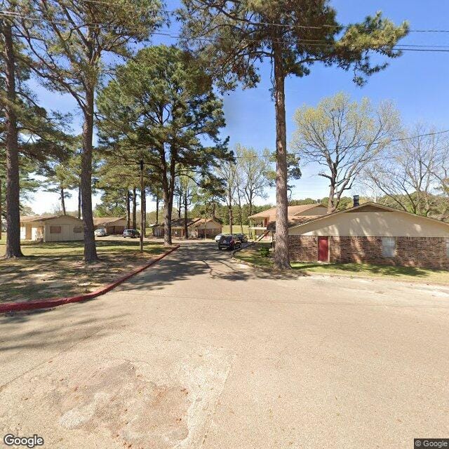 Photo of Sandalwood Apartments. Affordable housing located at 300 Babb Ln Texarkana, TX 75501