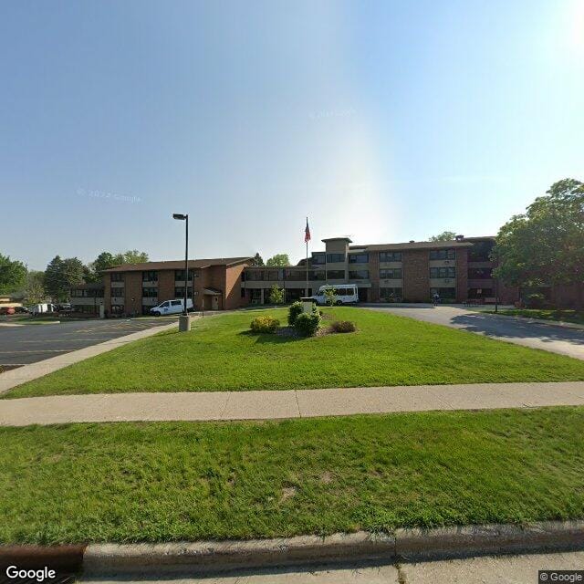 Photo of West Bend Housing Authority. Affordable housing located at 475 MEADOWBROOK Drive WEST BEND, WI 53090