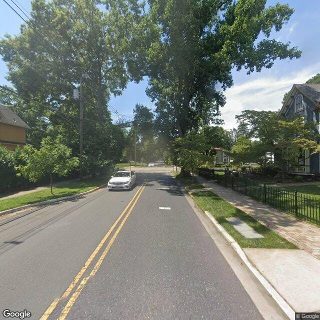 Photo of LINCOLN COMMONS - HADDONFIELD SENIORS. Affordable housing located at 325 LINCOLN AVENUE HADDONFIELD BORO, NJ 08033