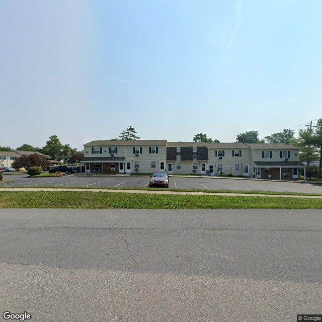 Photo of PATRICK HENRY APTS at 236 PATRICK HENRY WAY CHARLES TOWN, WV 25414
