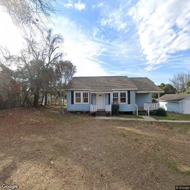 Photo of QUAIL RUN APTS. Affordable housing located at 32 QUAIL RUN DR TALLASSEE, AL 36078
