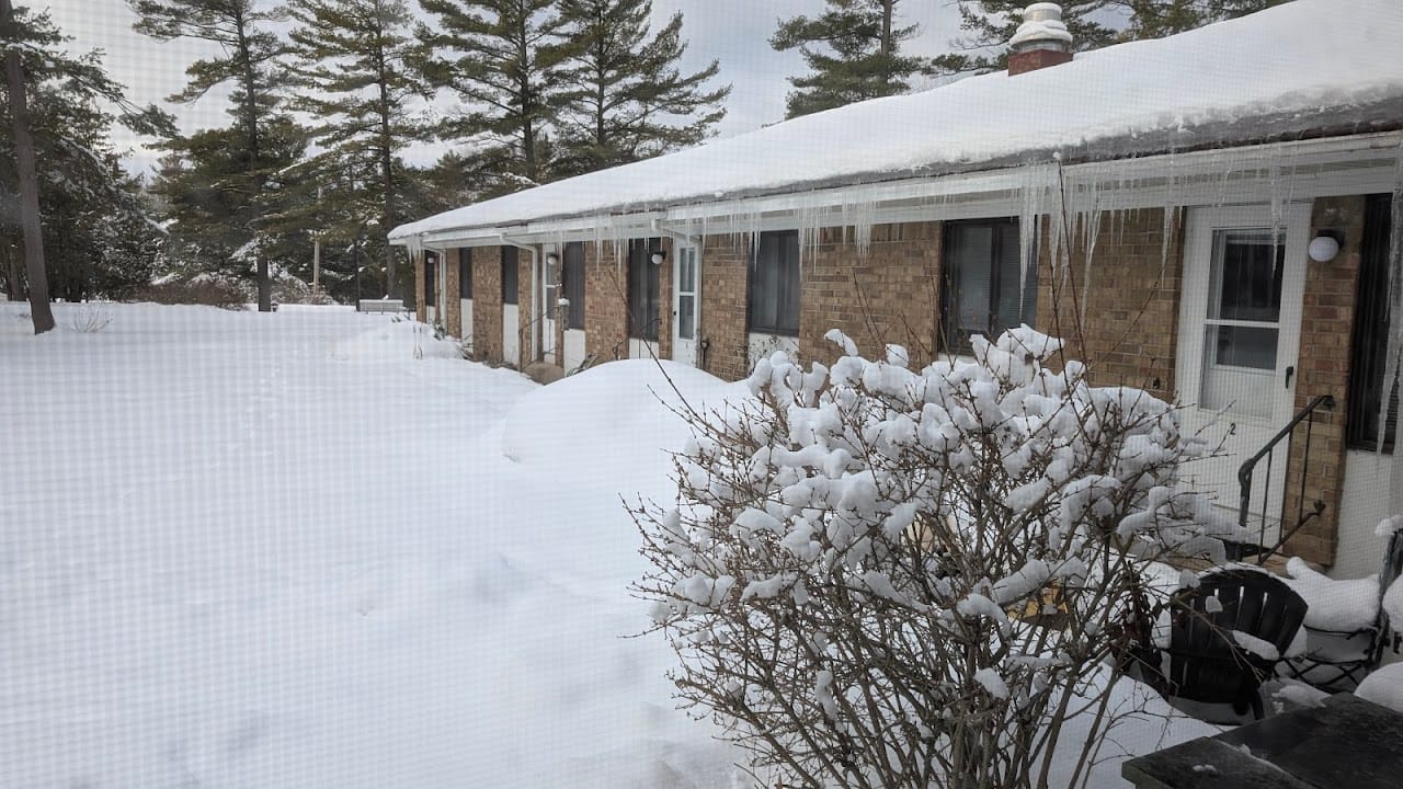 Photo of Elk Rapids Housing Commission. Affordable housing located at 701 CHIPPEWA Street ELK RAPIDS, MI 49629