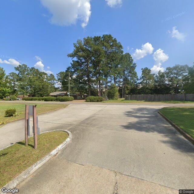 Photo of WOODCHASE APTS. Affordable housing located at 203 N TENTH ST LUMBERTON, MS 39455