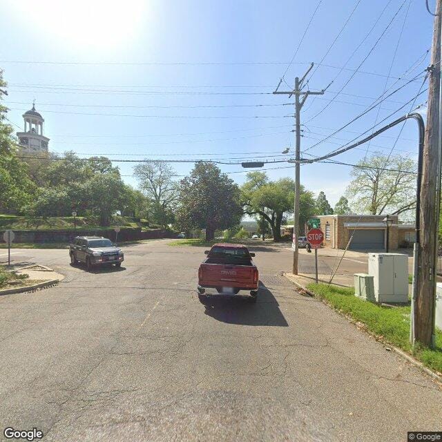 Photo of DEVILLE APTS at  VICKSBURG, MS 