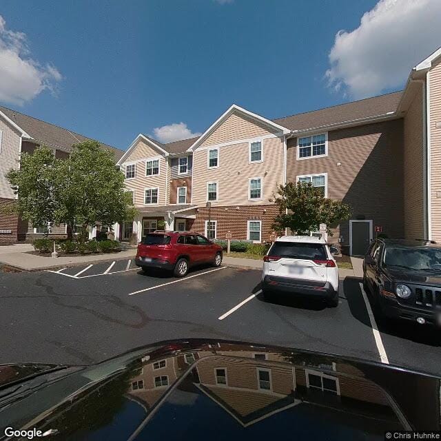 Photo of MAPLE BROOK AT GOLDEN POND II. Affordable housing located at 5221 SUNNYBROOK ROAD KENT, OH 44240