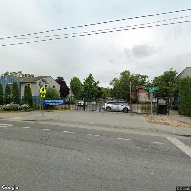 Photo of LAKE WASHINGTON APTS. Affordable housing located at 9061 SEWARD PARK AVE S SEATTLE, WA 98118