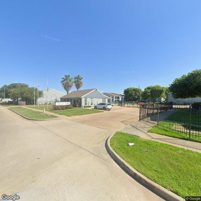 Photo of Sienna Villas Apartment Homes. Affordable housing located at 902 N Avenue J Freeport, TX 77541