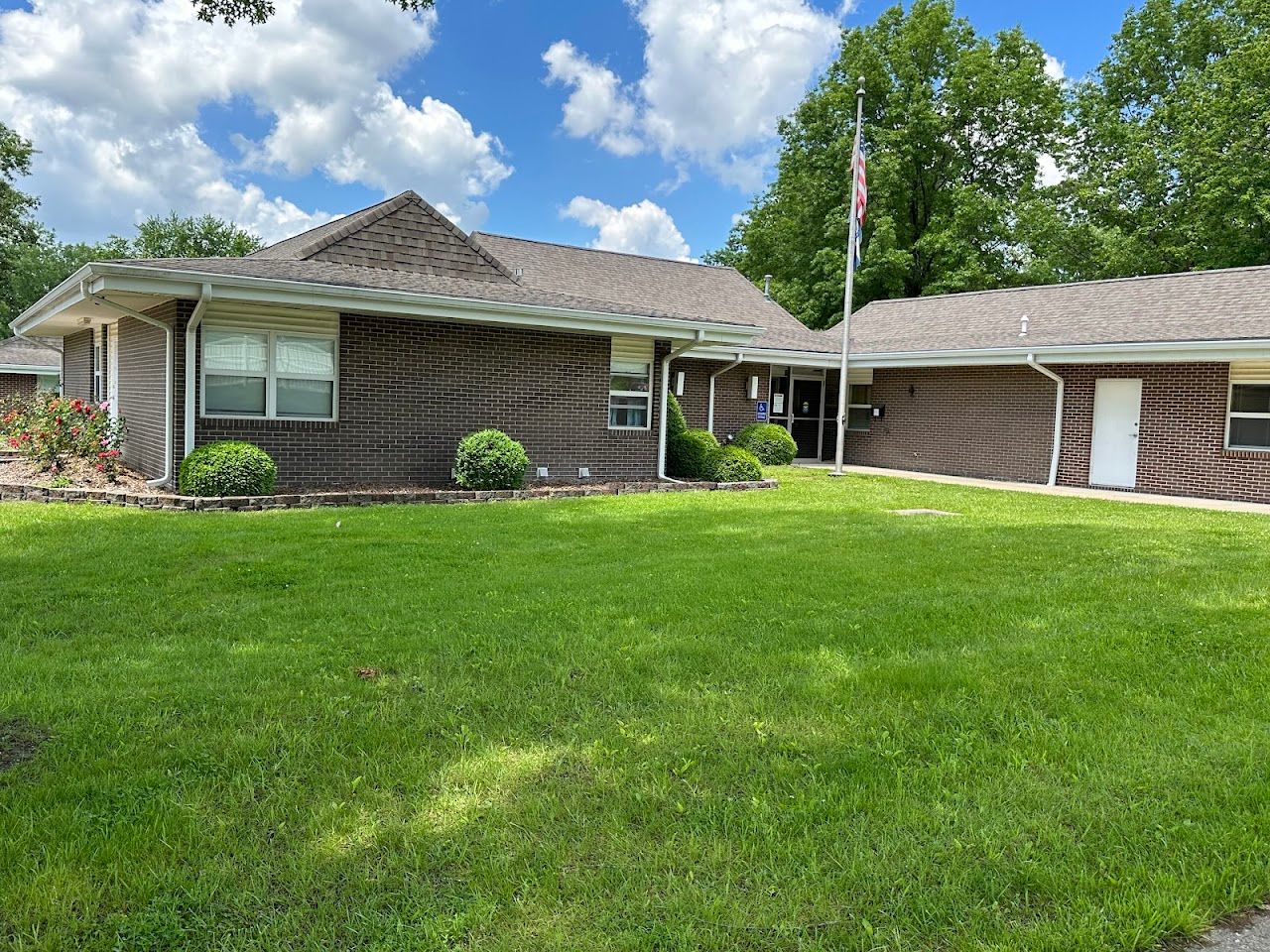 Photo of Brookfield Housing Authority. Affordable housing located at 61 JOYCE PL BROOKFIELD, MO 64628