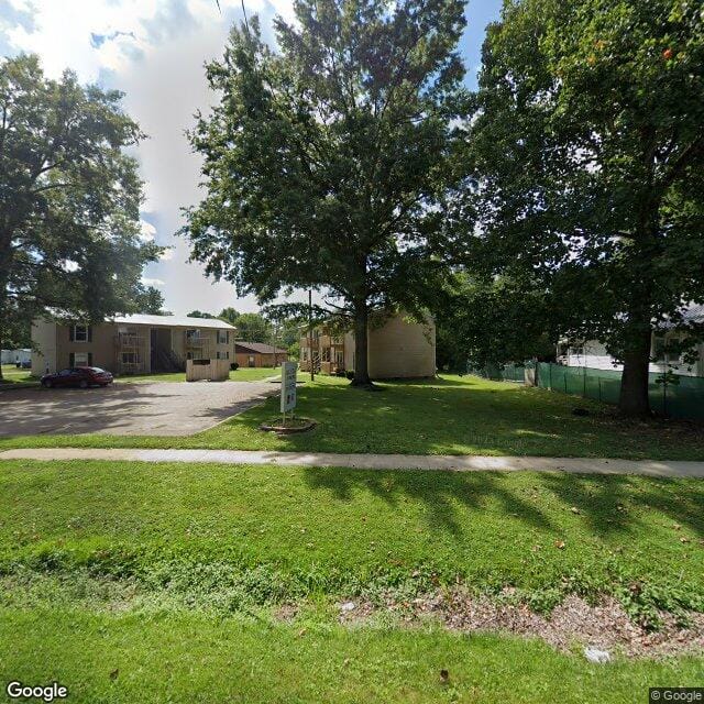 Photo of 203 N Grant St. Affordable housing located at 203 N Grant St Martinsville, IL 62442
