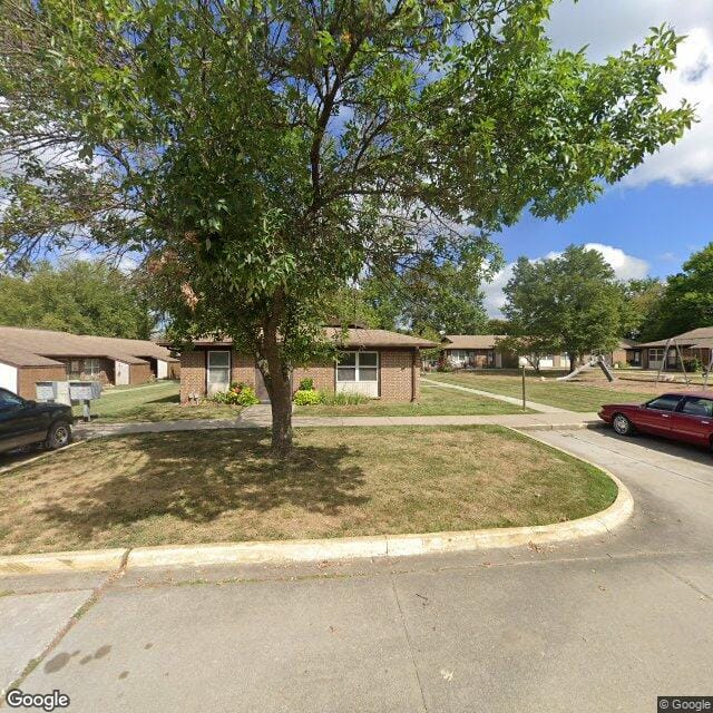 Photo of SUNFLOWER APTS II. Affordable housing located at 1142 E PEORIA ST PAOLA, KS 66071