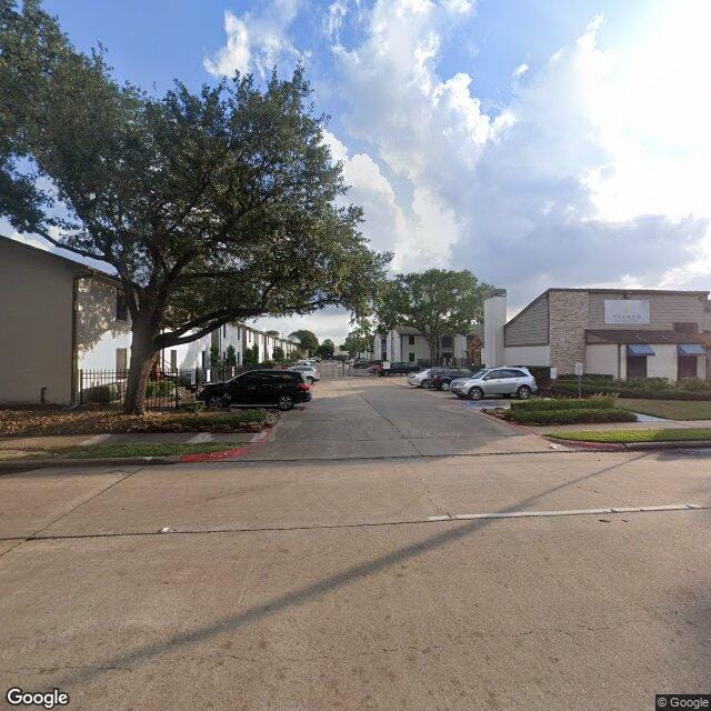 Photo of SUMMIT POINT APTS at 333 UVALDE RD HOUSTON, TX 77015