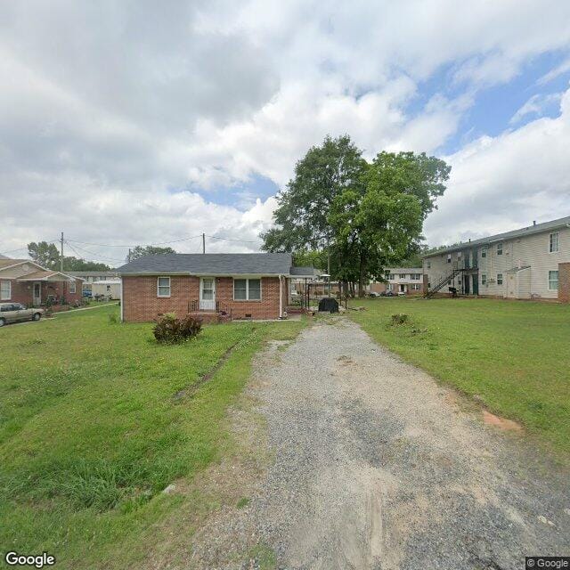 Photo of UNION HILL APARTMENTS at 235 UNION HILL DR FORSYTH, GA 31029
