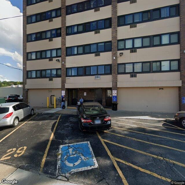 Photo of Streed Tower. Affordable housing located at 647 16th Ave East Moline, IL 61244