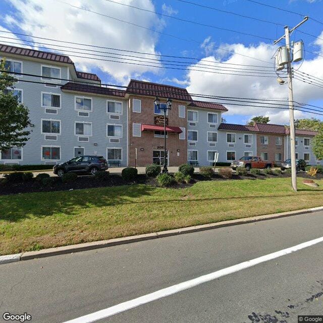 Photo of HILLCREST MANOR. Affordable housing located at 2097 STATE ROUTE 35 SOUTH AMBOY CITY, NJ 08879