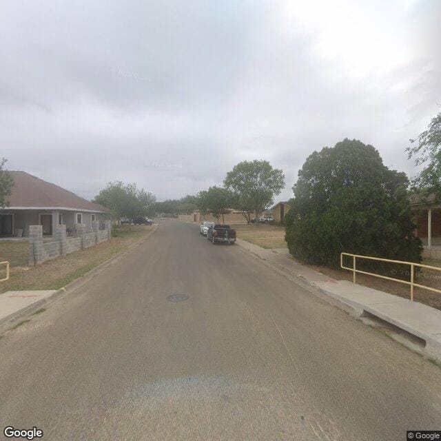 Photo of Vista Hermosa Apartments. Affordable housing located at 820 N Bibb Ave Eagle Pass, TX 78852