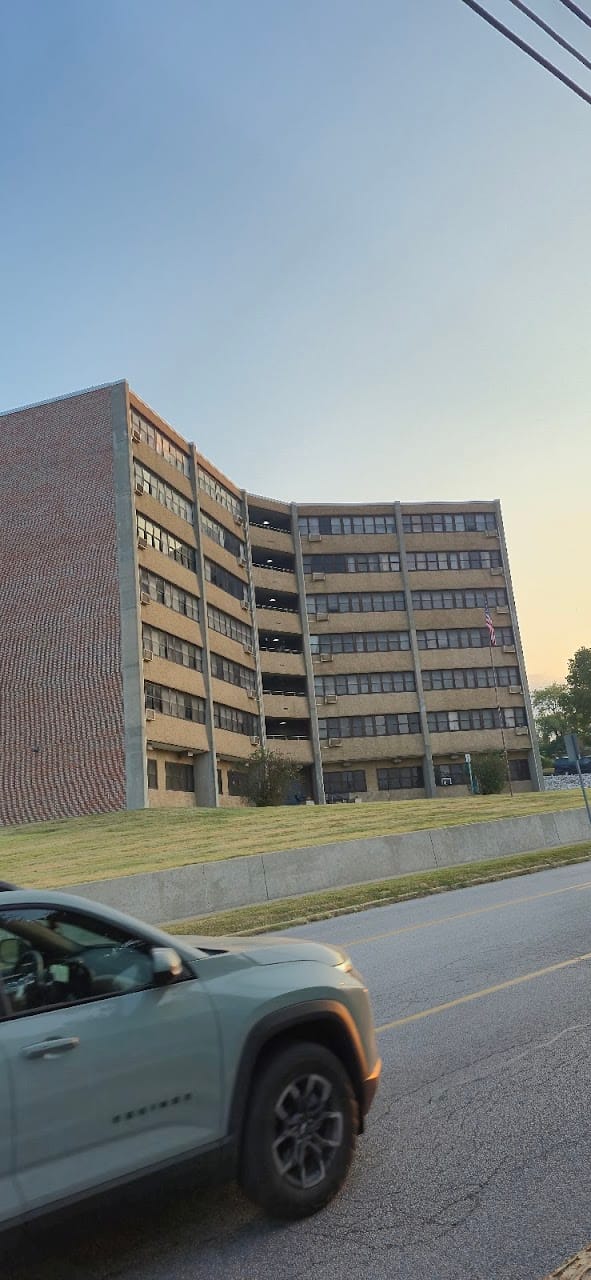 Photo of Bloomfield Housing Authority. Affordable housing located at MAIN BLOOMFIELD, IN 47424