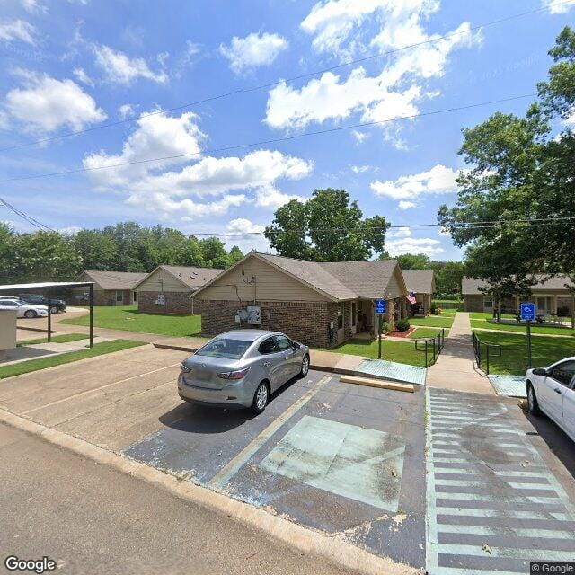 Photo of HUGHES SPRINGS SENIORS APARTMENTS. Affordable housing located at 202 KEASLER HUGHES SPRINGS, TX 75656