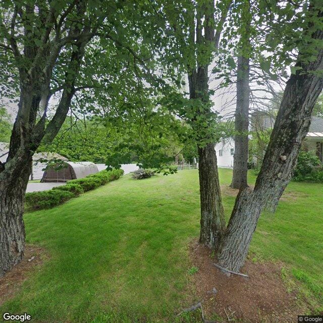 Photo of The Avenue at Greenmont. Affordable housing located at 144 Greenmont Ave Dracut, MA 01826