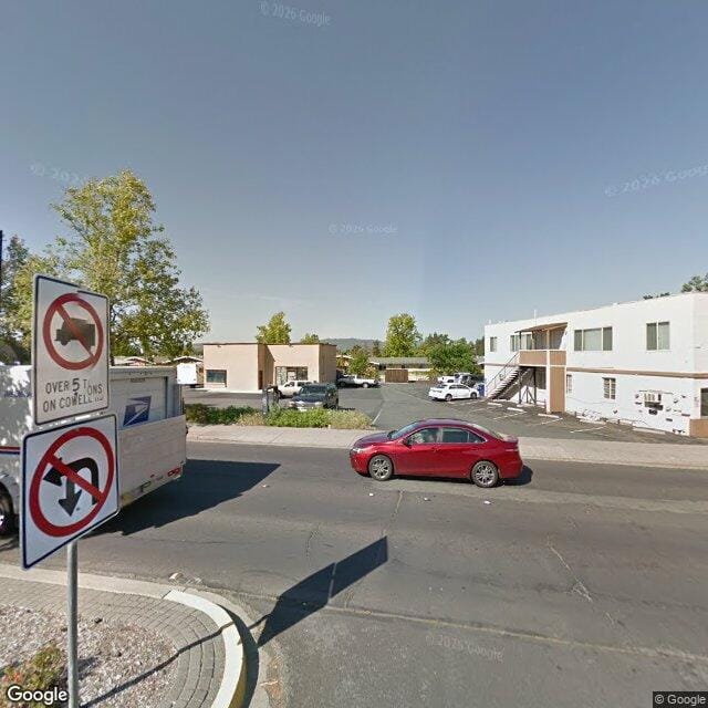 Photo of Lakeside Apartments. Affordable housing located at 1897 Oakmead Dr Concord, CA 94520