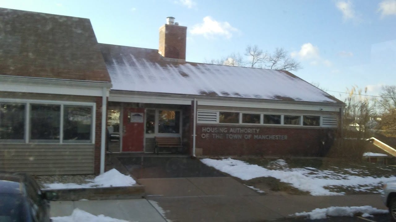 Photo of Manchester Housing Authority. Affordable housing located at 24 BLUEFIELD DRIVE MANCHESTER, CT 6040