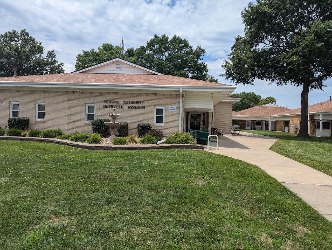 Photo of Smithville Housing Authority. Affordable housing located at 161 COUNTY ROAD F SMITHVILLE, MO 64089