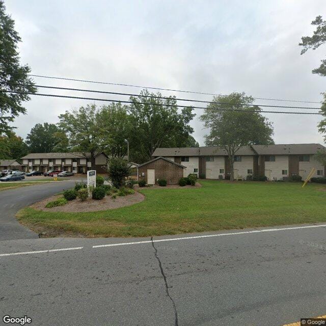 Photo of CHADWICK APARTMENTS. Affordable housing located at 216 NORTH OAKLAND AVENUE EDEN, NC 27288