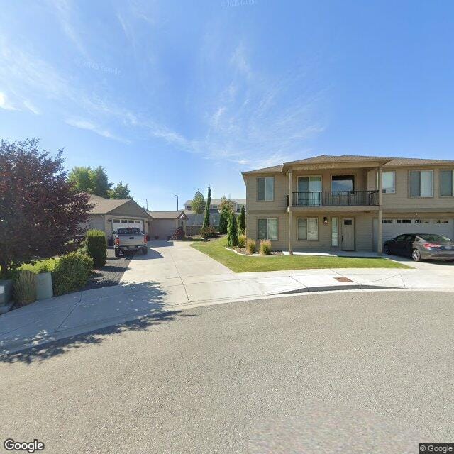 Photo of 2017 NW Cascade Ave. Affordable housing located at 2017 NW Cascade Ave East Wenatchee, WA 98802