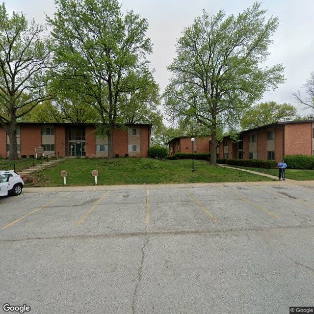 Photo of Hickory Trace Apartments. Affordable housing located at 3591 Dehart Pl Saint Ann, MO 63074