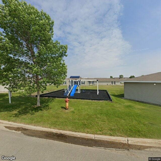 Photo of SOUTH GLEN VILLAGE at 1947 HIAWATHA ST MINOT, ND 58701