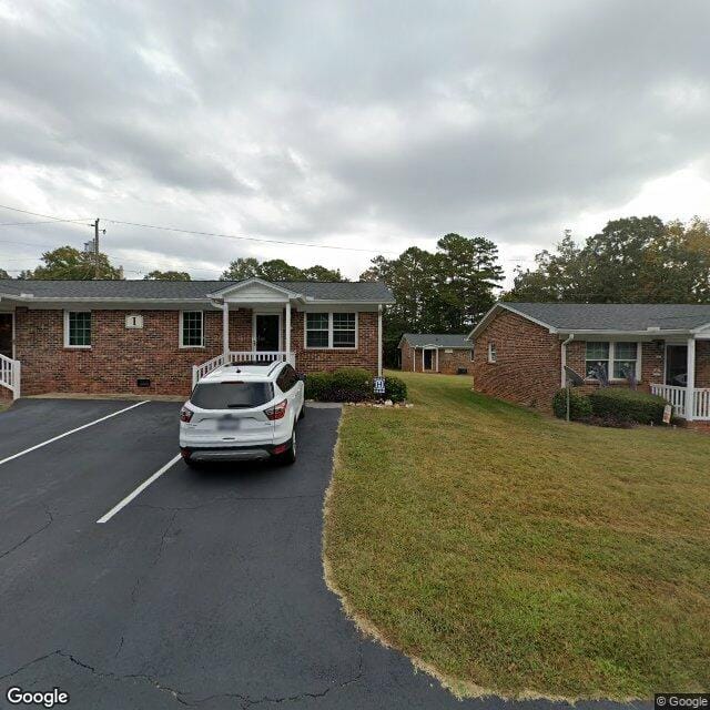Photo of Country Ridge Apartments. Affordable housing located at 100 Pine Manor Cir Walhalla, SC 29691