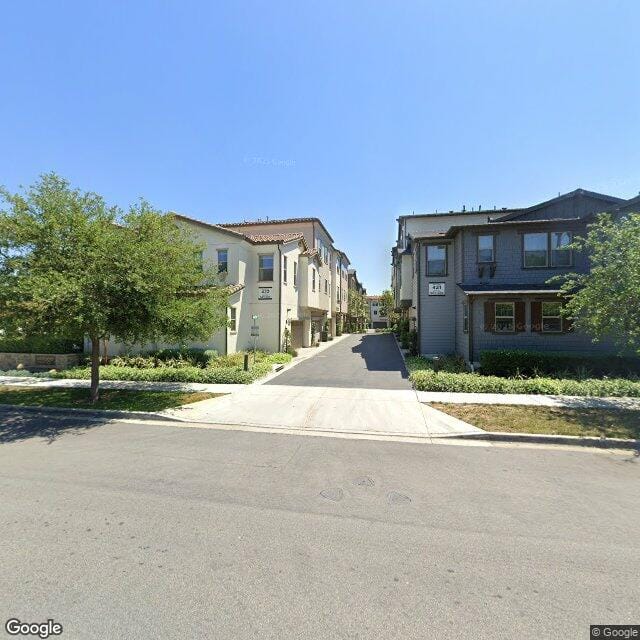 Photo of HAMPTON SQUARE APTS. Affordable housing located at 16331 MCFADDEN AVE TUSTIN, CA 92780