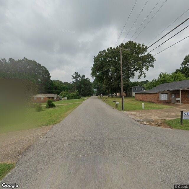 Photo of LAKE STREET APTS. Affordable housing located at 307 LAKE DR SOMERVILLE, TN 38068