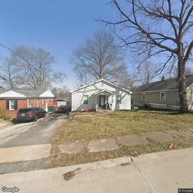 Photo of 704 CORNELL AVE. Affordable housing located at 704 CORNELL AVE WEBSTER GROVES, MO 63119