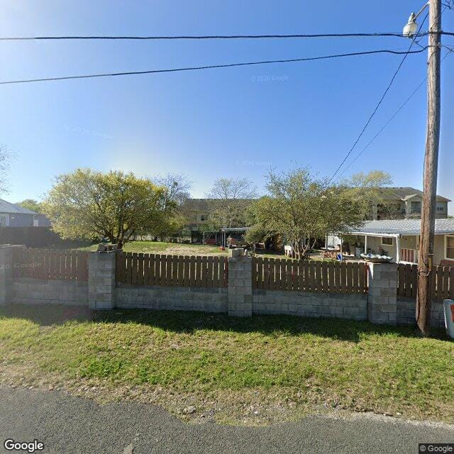 Photo of STRATTON OAKS at 716 STRATTON ST SEGUIN, TX 78155