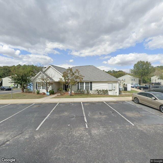 Photo of SUMMERTREE APTS at 560 FORTNER ST DOTHAN, AL 36301