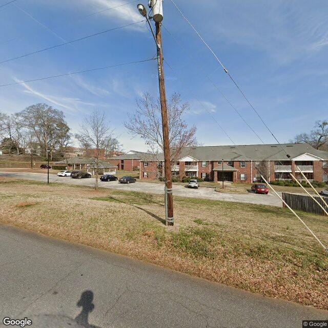 Photo of MAYBERRY PARK. Affordable housing located at 169 E CASS ST DADEVILLE, AL 36853