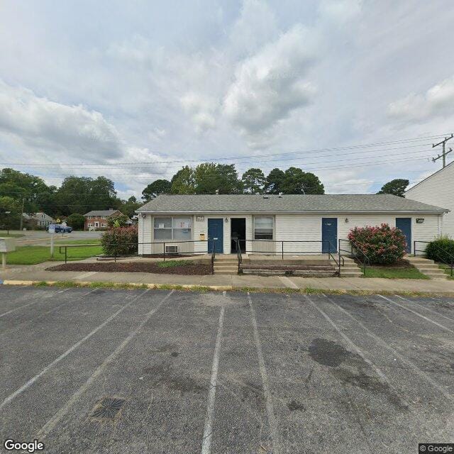 Photo of WOODS EDGE (ISLE OF WIGHT COUNTY). Affordable housing located at 758 WRENN RD SMITHFIELD, VA 23430