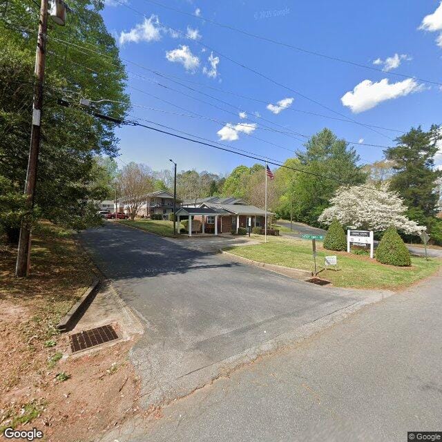 Photo of CHERRY KNOLL APARTMENTS. Affordable housing located at 107 CHERRY KNOLL DR RUTHERFORDTON, NC 28139