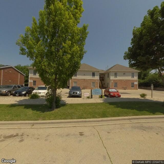 Photo of CANTERBURY PLACE. Affordable housing located at 615 MEADOW CREEK DR DEKALB, IL 60115