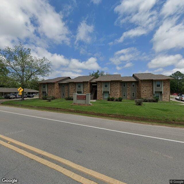 Photo of MCKINNEY MANOR APARTMENTS at 506 N. MCKINNEY SWEENY, TX 77480