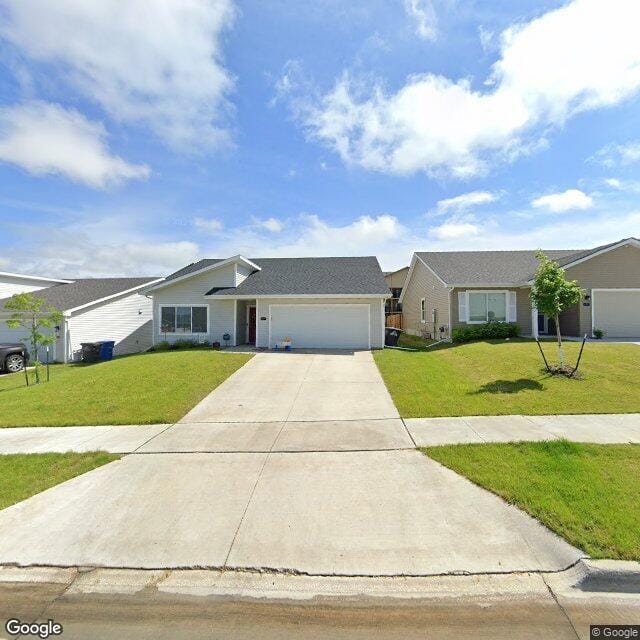 Photo of BAKER CREEK SENIOR LIVING I. Affordable housing located at 4560 HUBBELL AVE DES MOINES, IA 50317