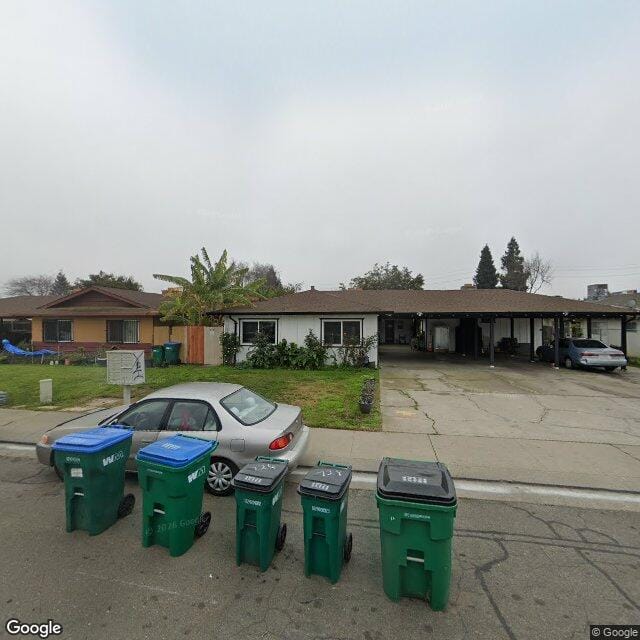 Photo of MERIDIAN POINTE FKA HAMPTON SQUARE APARTMENTS. Affordable housing located at 819 E. HAMMER LANE STOCKTON, CA 95210
