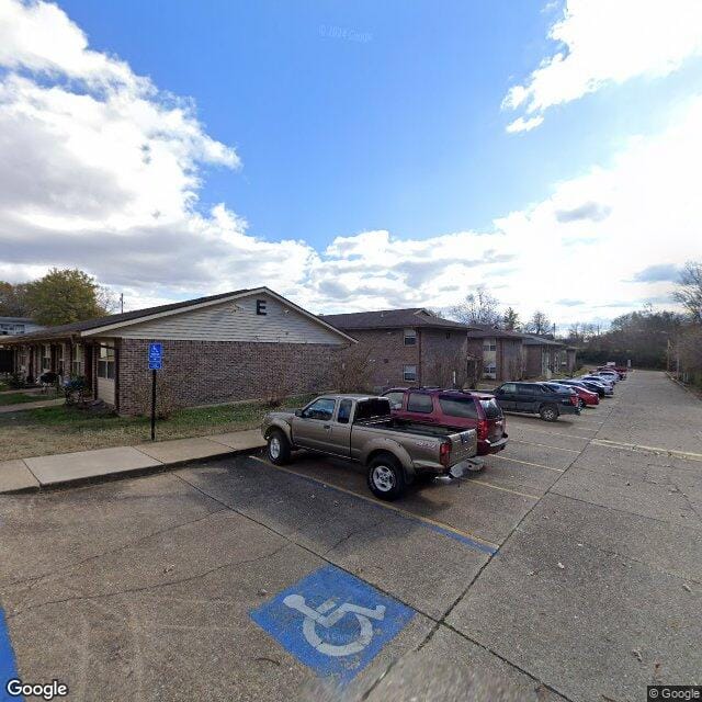 Photo of OAK GROVE APTS. Affordable housing located at 1295 VELMA ST POPLAR BLUFF, MO 63901