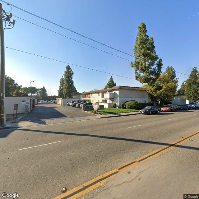 Photo of LEXINGTON SQUARE at 1300 MINNEWAWA AVE CLOVIS, CA 93612