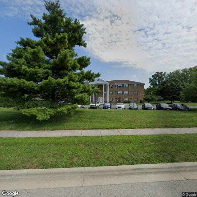 Photo of Cobblestone Manor. Affordable housing located at 1050 Lamplighter Dr Grove City, OH 43123