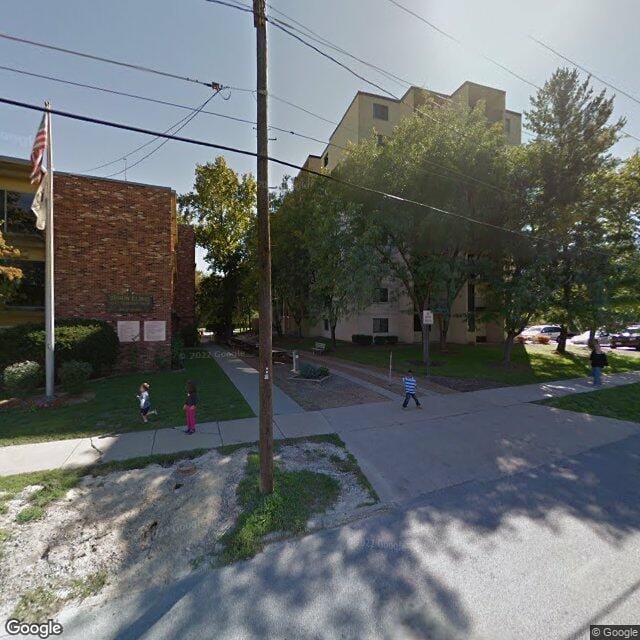 Photo of Carbondale Towers. Affordable housing located at 810 W Mill St Carbondale, IL 62901